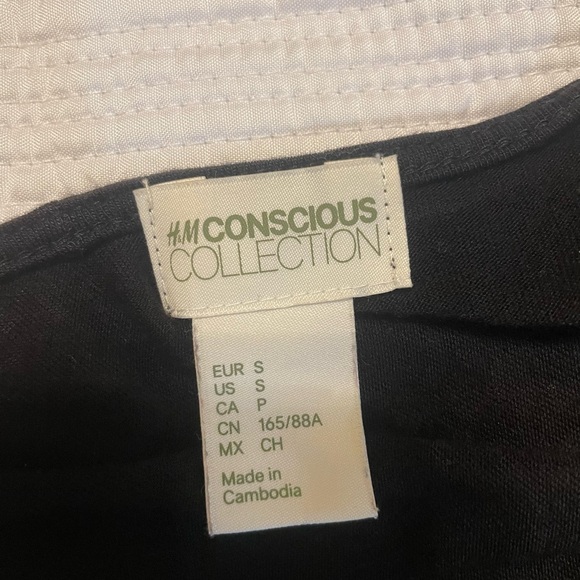 H&M Black Tank Top, Small - Picture 2 of 2